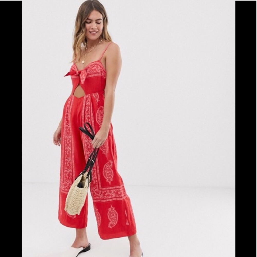 FREE PEOPLE LARGE NWT FEEL THE SUN JUMPSUIT